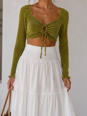 Wild Fable Olive Green Ruched Tie Front Crop Top Size Medium NWOT
